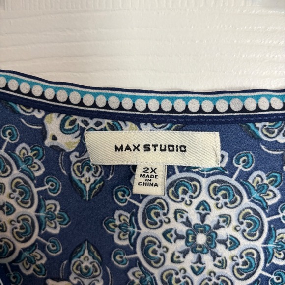 Womens Boho Hippie Artsy Blue Medallion Print V-Neck Tie Front Blouse Top  2X - Picture 6 of 11